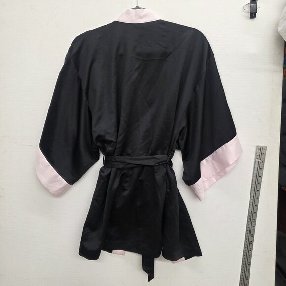 Victoria's Secret black & pink satin short robe kimono One Size Belted - Picture 2 of 10